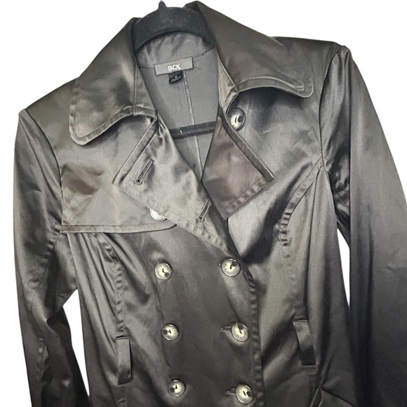 Black Double-Breasted Women’s Trench Coat, Size M, GUC - Picture 3 of 3